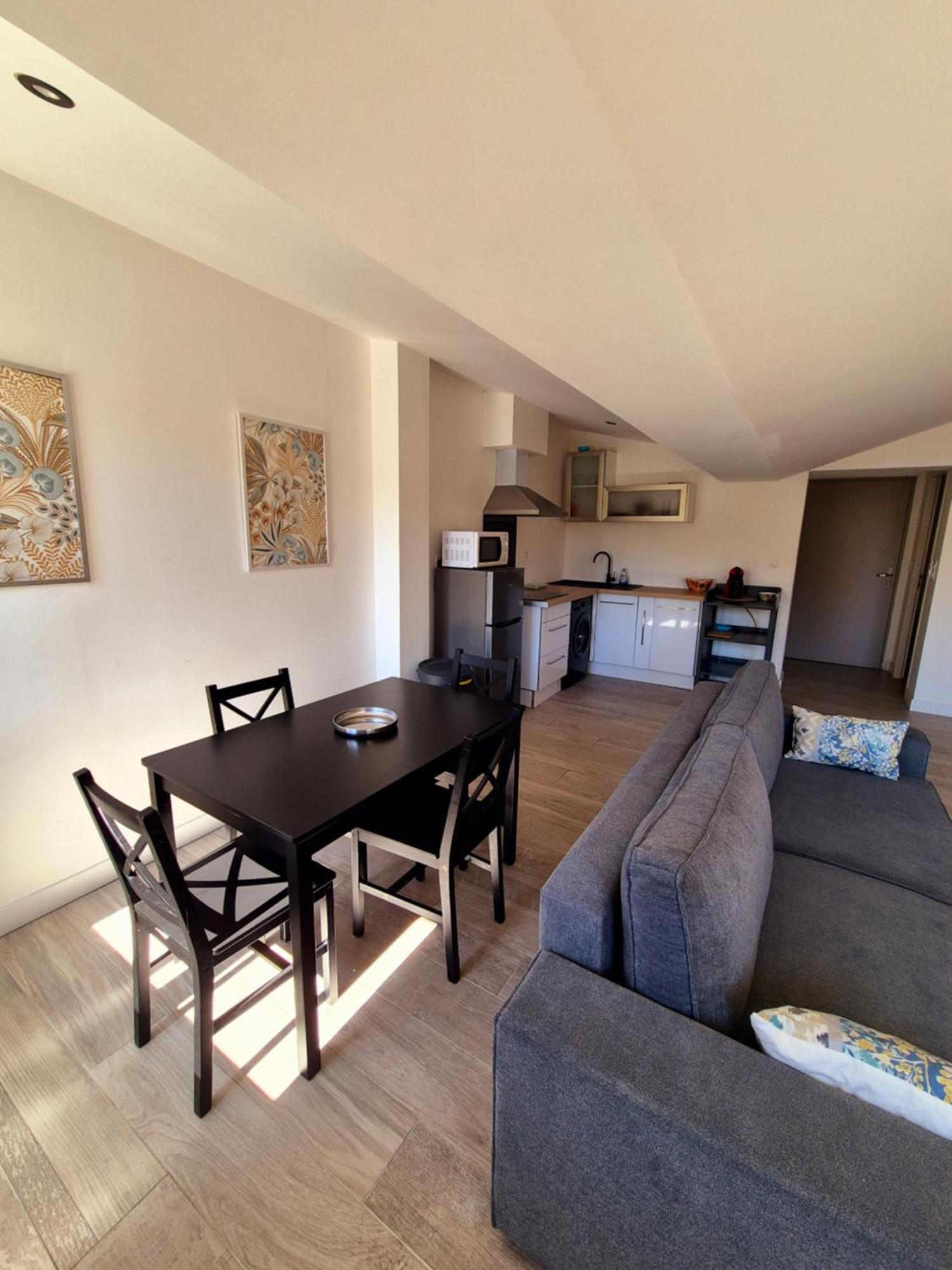 Spacieux T2, Residence Charles Trenet Narbonne Exterior photo